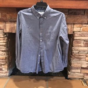 Old navy shirt